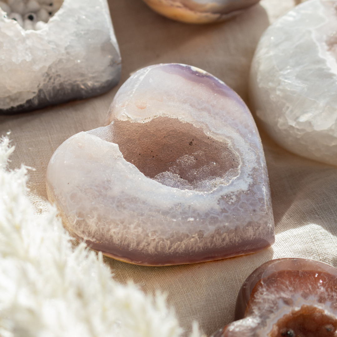 Wholesale Brazilian Agate Hearts – Polished Natural Crystals - Nativa Gems