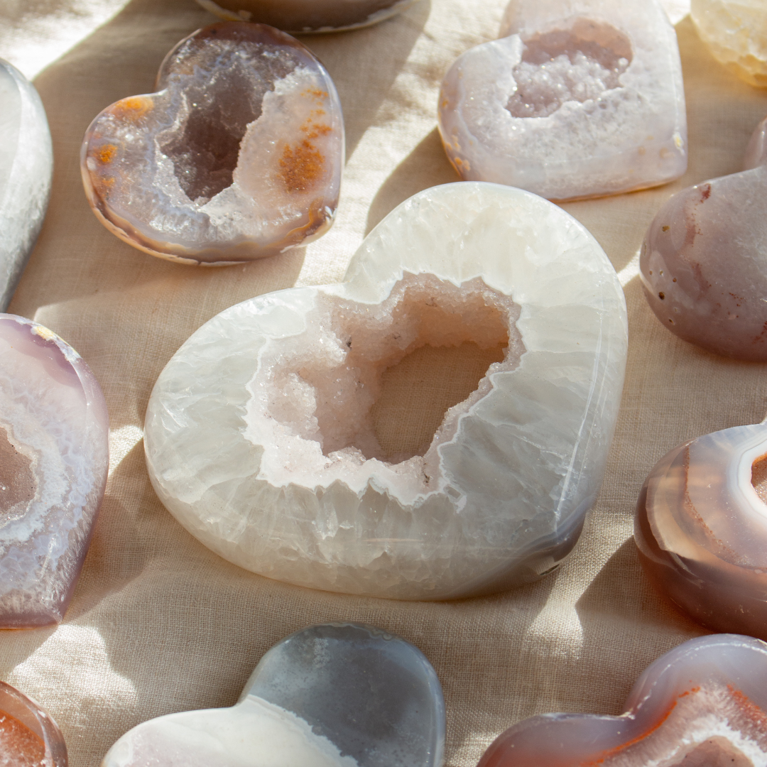 Wholesale Brazilian Agate Hearts – Polished Natural Crystals - Nativa Gems