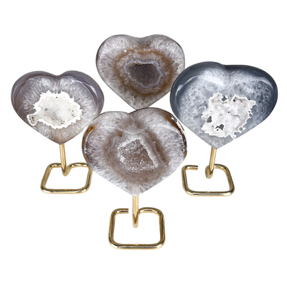 Agate Heart on Stand - Nativa Gems Brazil
