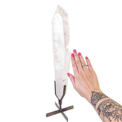 Lemurian Points on Stand