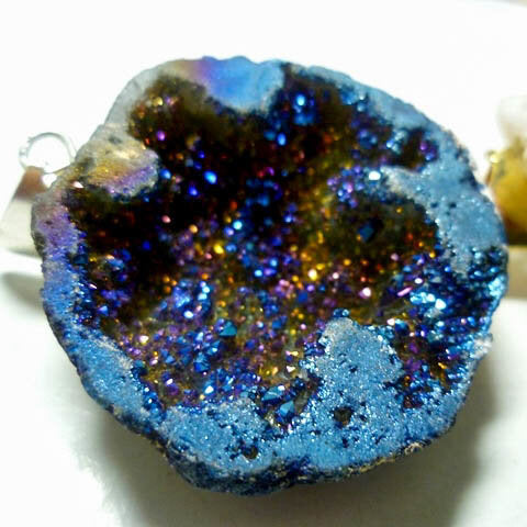 Coated Druzy Pendant - Nativa Gems