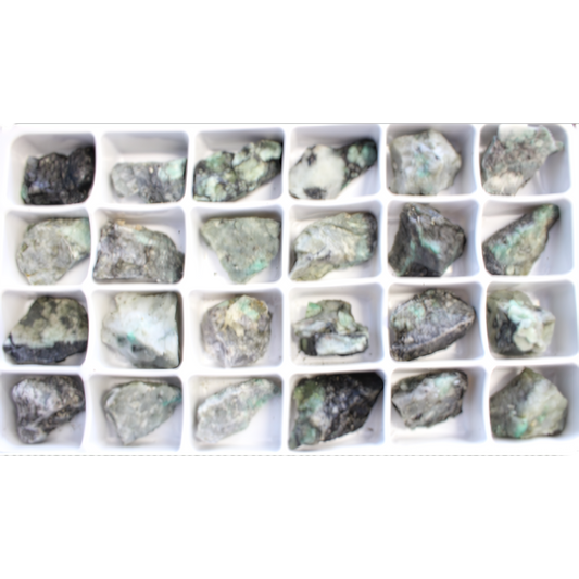 EMERALD FLAT BOX - 24 PIECES