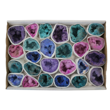 DYED QUARTZ GEODE (MOROCCO) - FLAT BOX