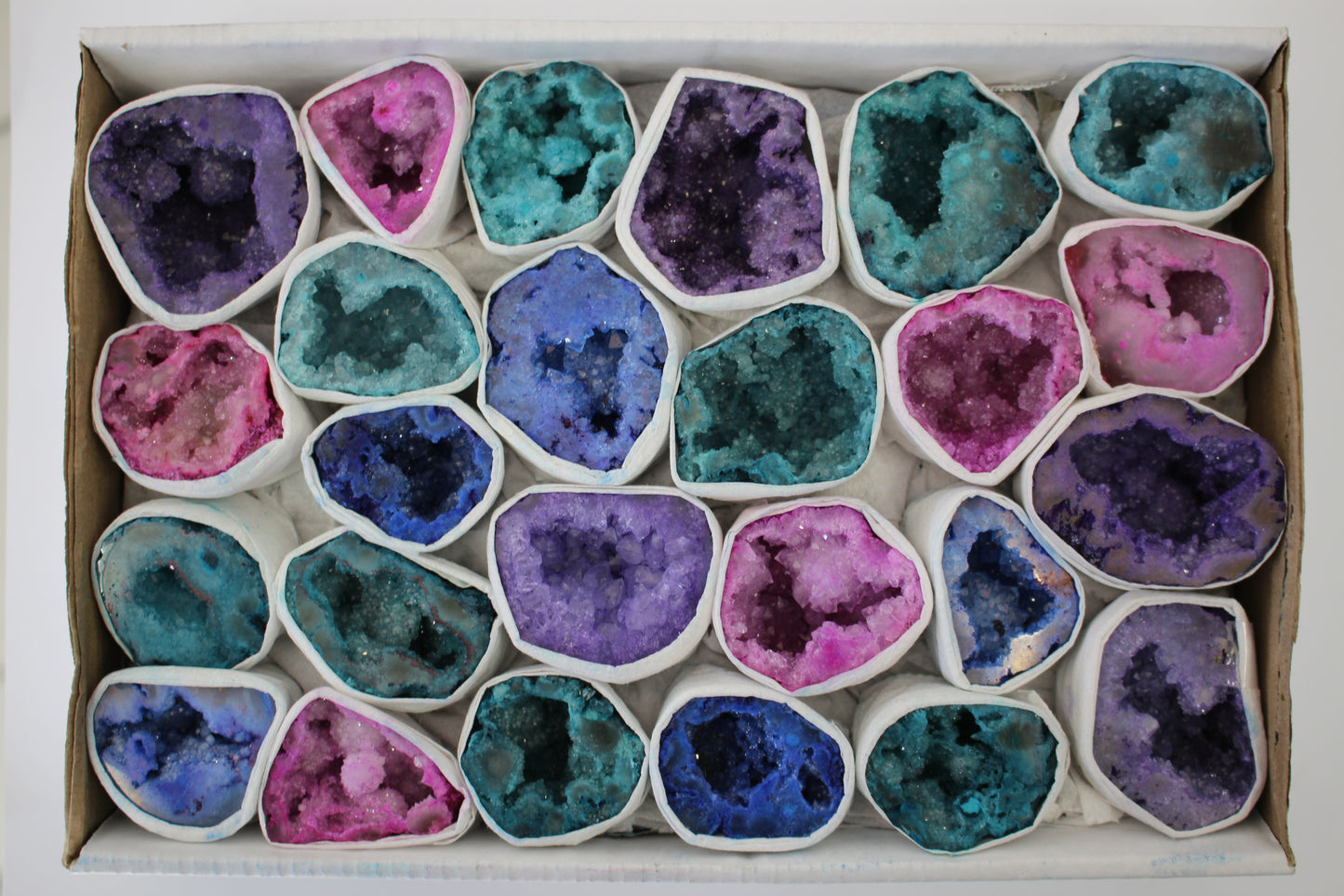 EMERALD FLAT BOX - 24 PIECES