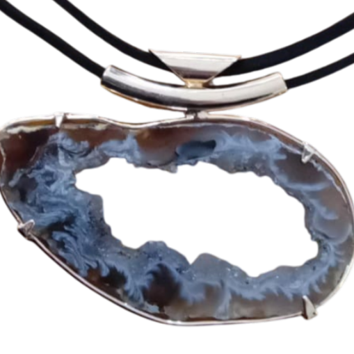 Geode handle on edges