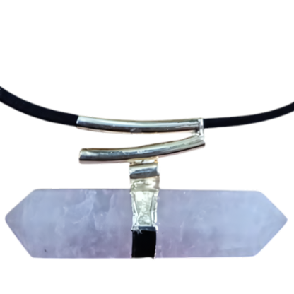 Double terminated quartz - single line