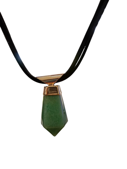 Dual line teardrop quartz