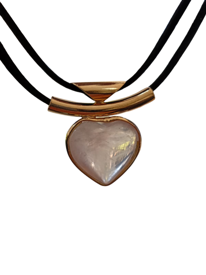 Heart shaped full quartz