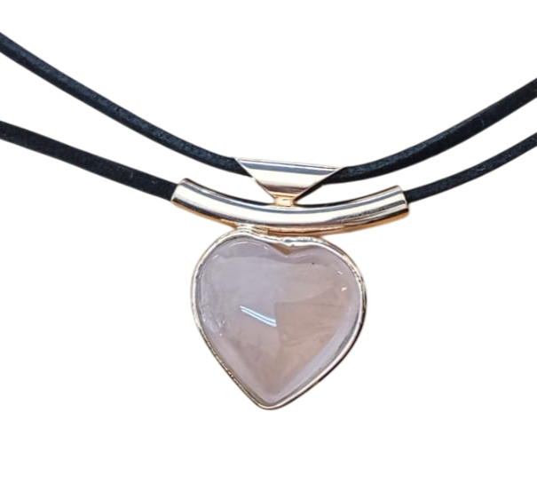Heart shaped full quartz