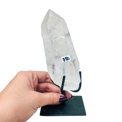 CLEAR QUARTZ ON STAND - Nativa Gems Brazil