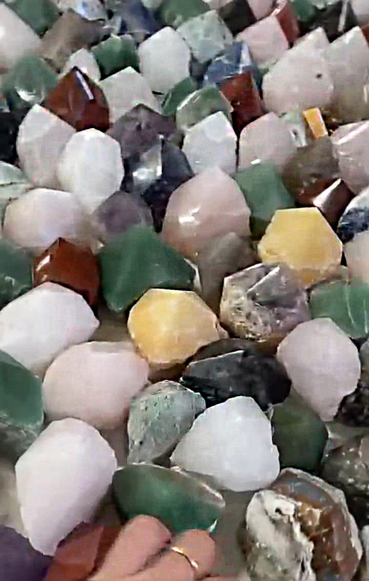 Mix of Stones Semi-Polished Points